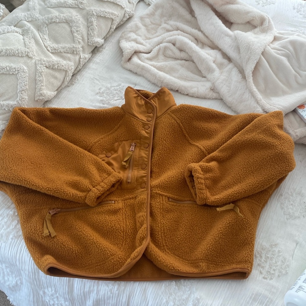 NEW FP Movement Russet Orange Hit The Slopes Fleece Jacket XS. never worn.